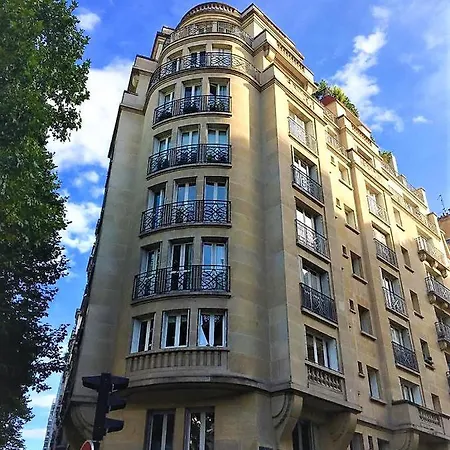 Romantic Nest * Paris